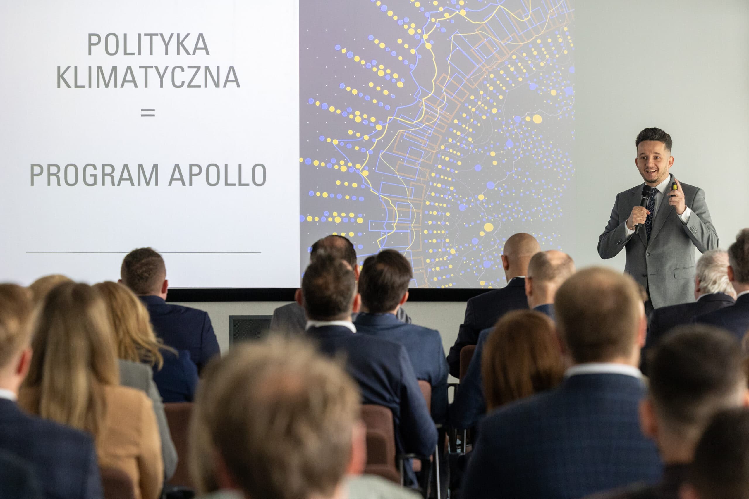 Polityka klimatyczna jest jak program Apollo. Dlaczego?